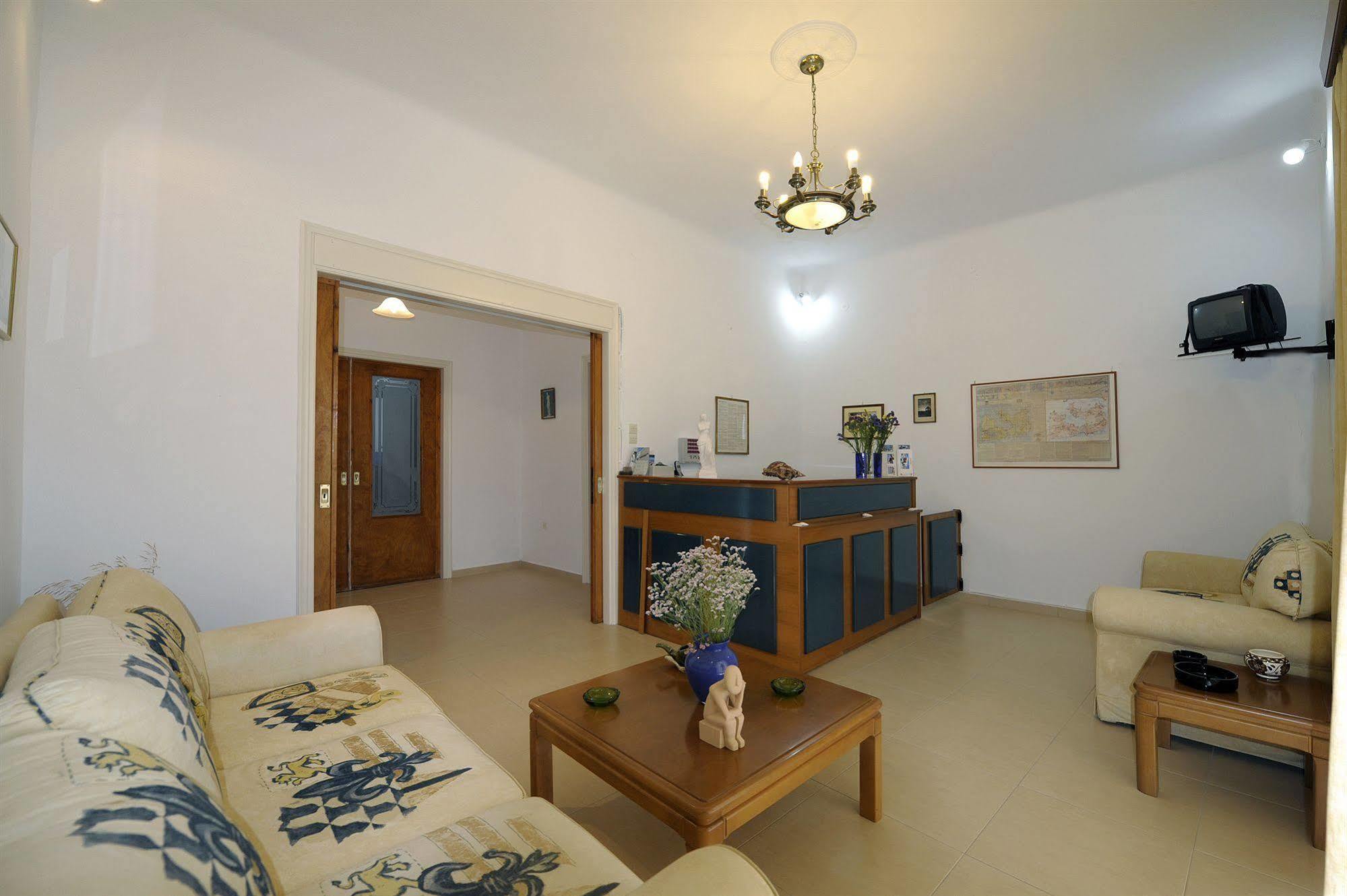 Corali Hotel Adamantas  Ngoại thất bức ảnh