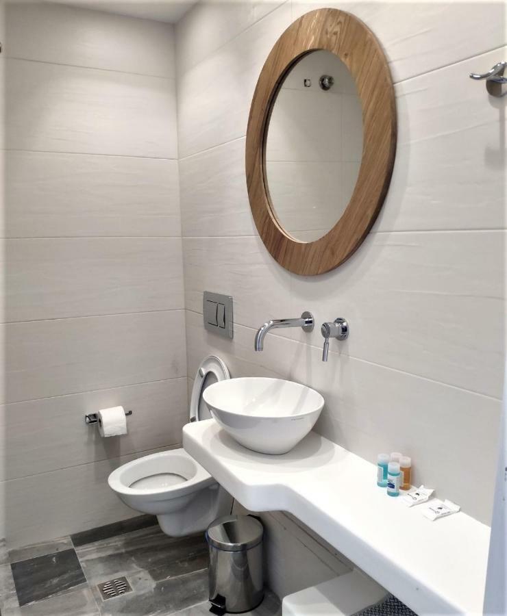 Corali Hotel Adamantas  Ngoại thất bức ảnh